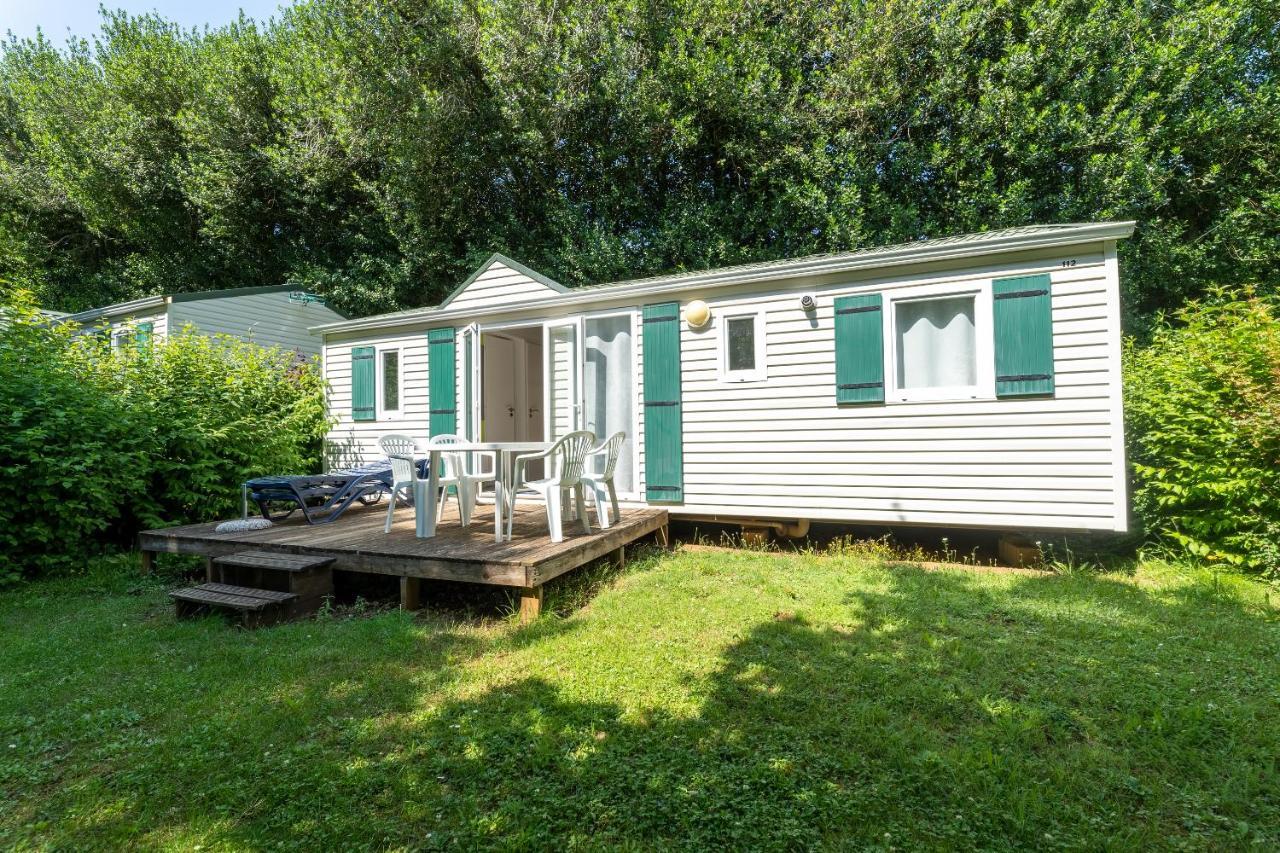Camping Le Caussanel Hotel Canet-de-Salars Eksteriør billede