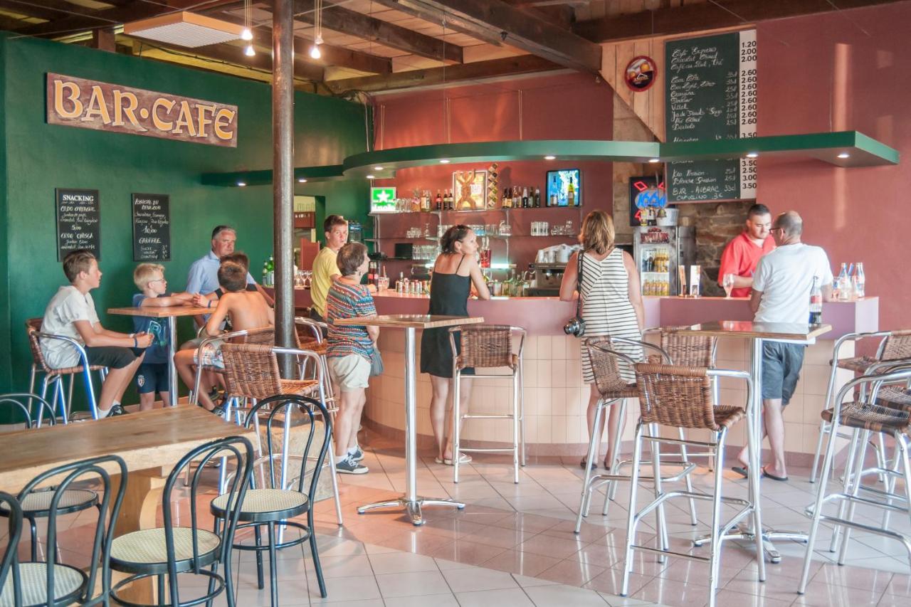 Camping Le Caussanel Hotel Canet-de-Salars Eksteriør billede