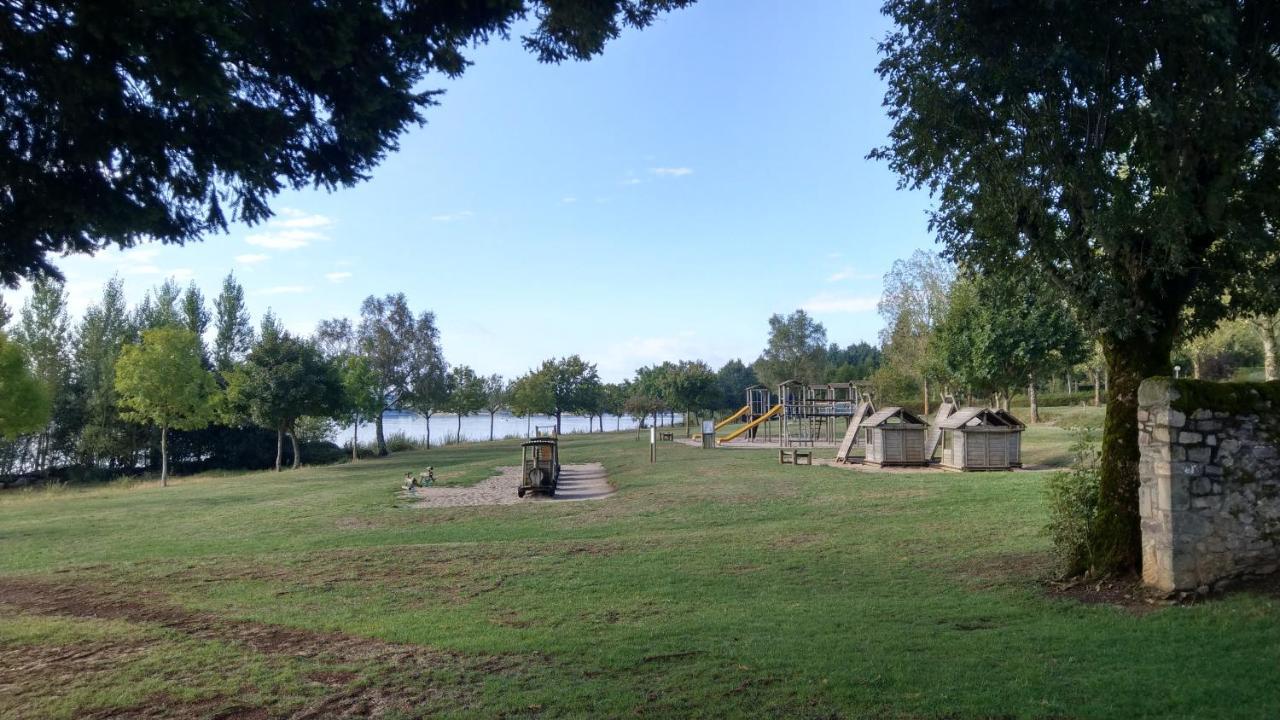 Camping Le Caussanel Hotel Canet-de-Salars Eksteriør billede