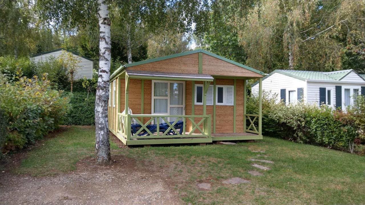 Camping Le Caussanel Hotel Canet-de-Salars Eksteriør billede