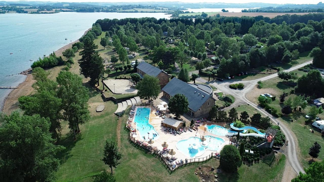 Camping Le Caussanel Hotel Canet-de-Salars Eksteriør billede
