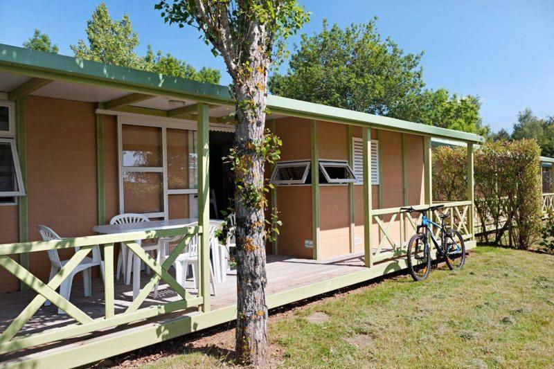 Camping Le Caussanel Hotel Canet-de-Salars Eksteriør billede