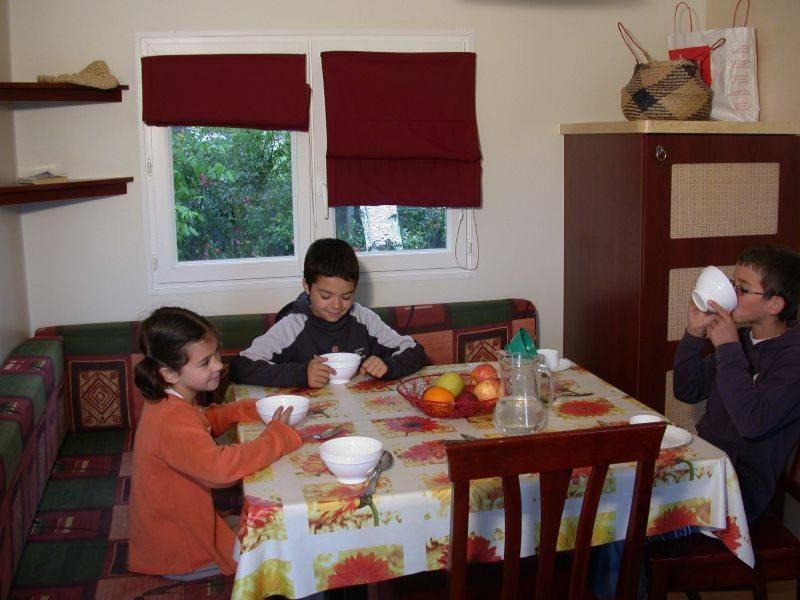 Camping Le Caussanel Hotel Canet-de-Salars Eksteriør billede